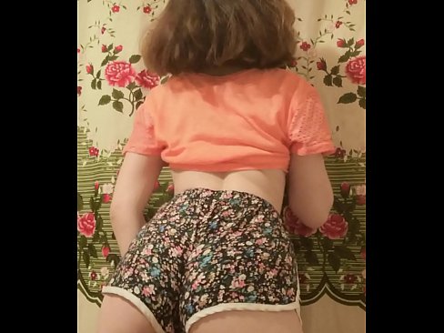❤️ Тачаангуй залуу бяцхан хүүхэн камер дээр шорт тайлж байна ☑ Порно видео порно дээр mn.makesexnotwar.ru